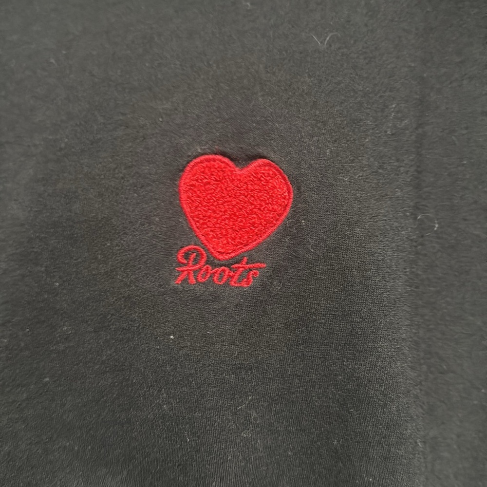 Roots Canada Men’s Heart Tee (Size Medium) - Picture 2 of 7